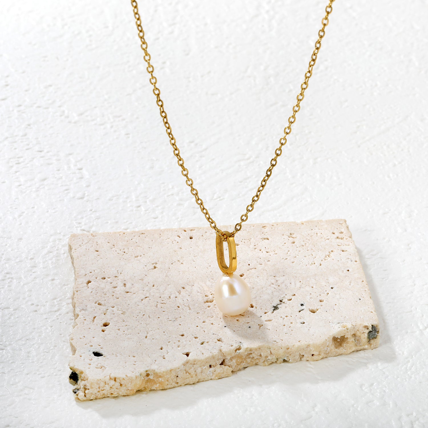 Glow Chain